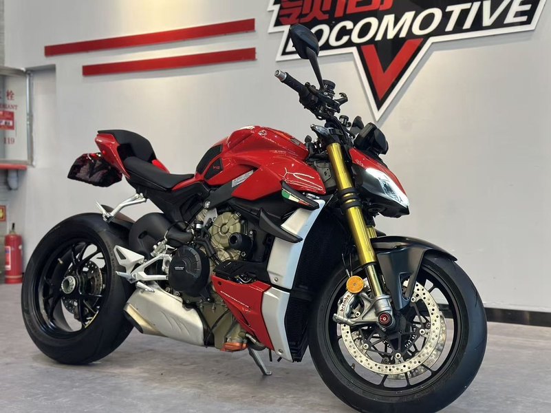 二手杜卡迪Street Fighter V4