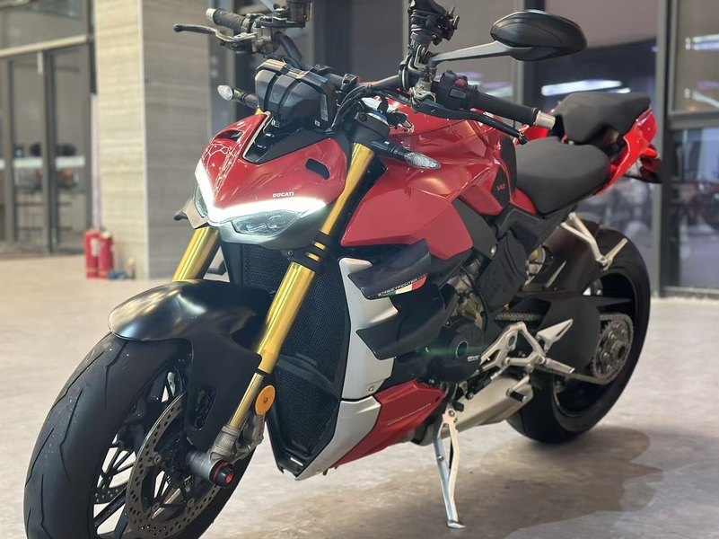 二手杜卡迪Street Fighter V4