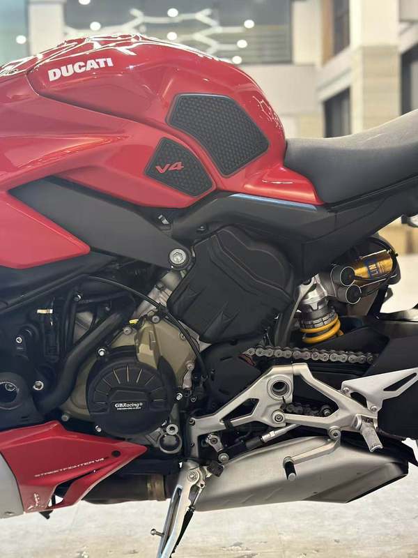 二手杜卡迪Street Fighter V4