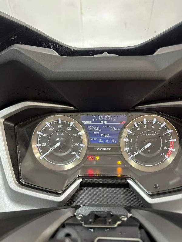 二手本田NSS350(进口)