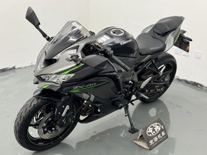 二手川崎ZX-4R