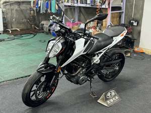 二手KTMR2R390 Duke