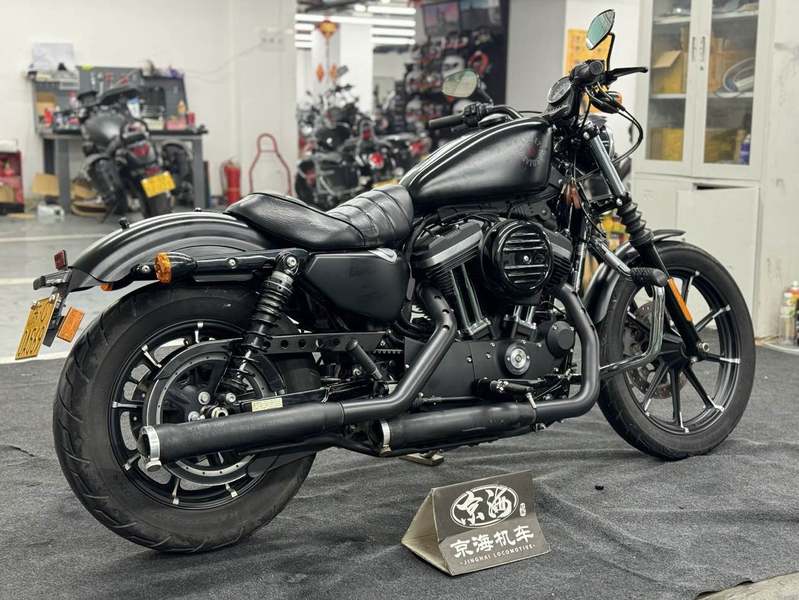二手哈雷戴维森Iron883 硬汉