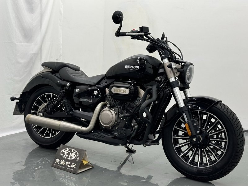 二手奔达Rock300 灰石