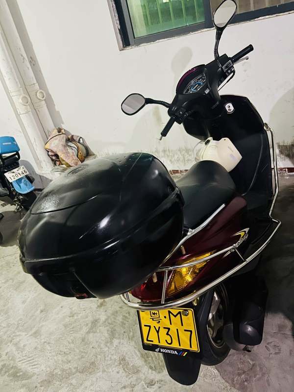 二手五羊本田喜致125