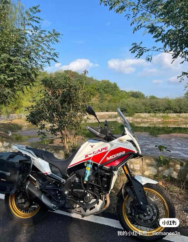 二手摩托莫里尼X-Cape 650