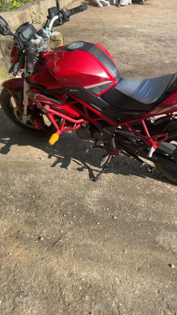 二手贝纳利红宝龙 TNT150i