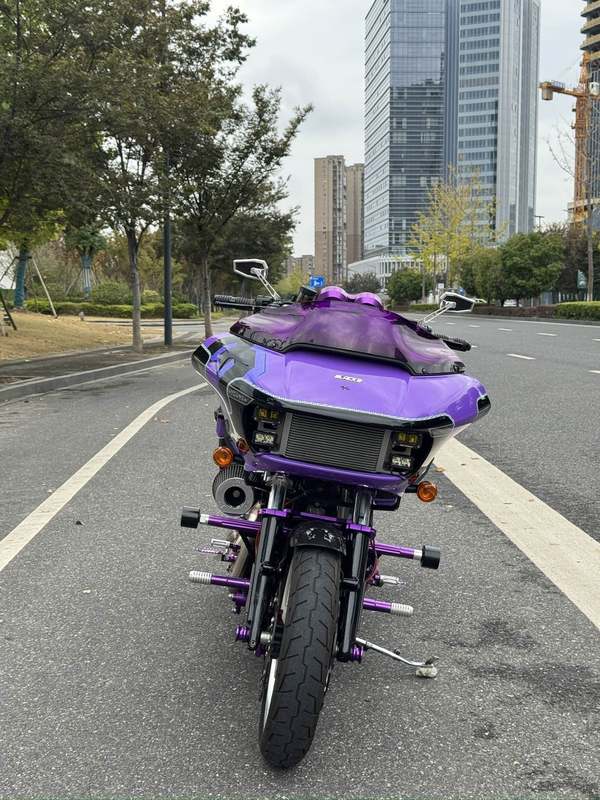 二手哈雷戴维森公路滑翔 Road Glide