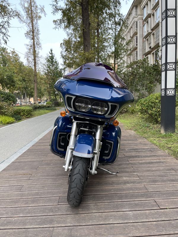 二手哈雷戴维森公路滑翔 Road Glide