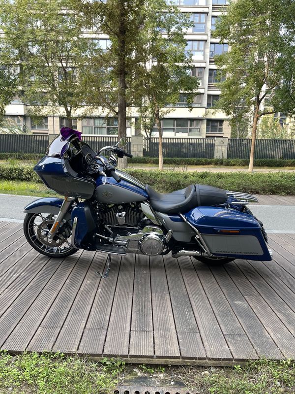 二手哈雷戴维森公路滑翔 Road Glide