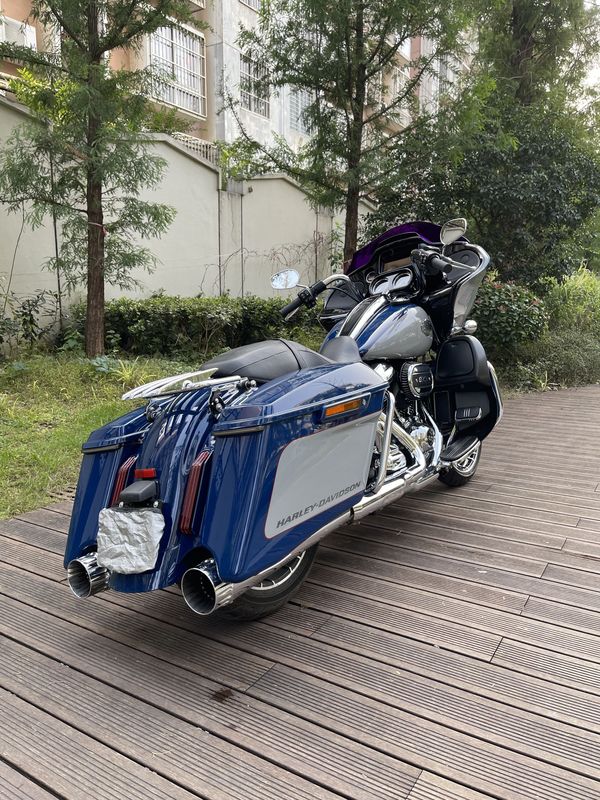 二手哈雷戴维森公路滑翔 Road Glide
