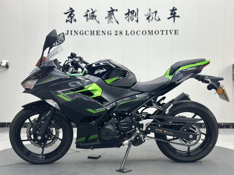 二手川崎Ninja 400