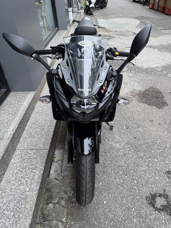 二手豪爵铃木GSX250R