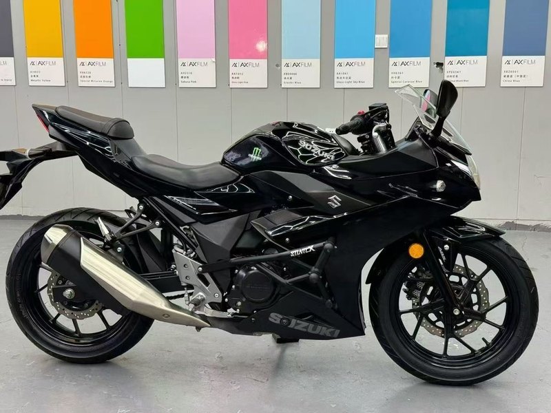 二手豪爵铃木GSX250R