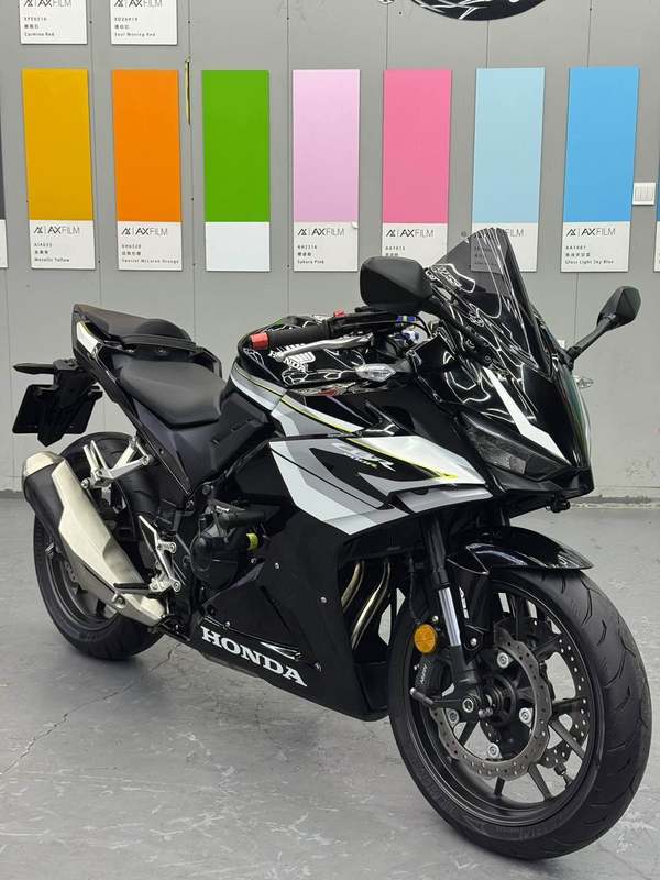 二手本田CBR400R