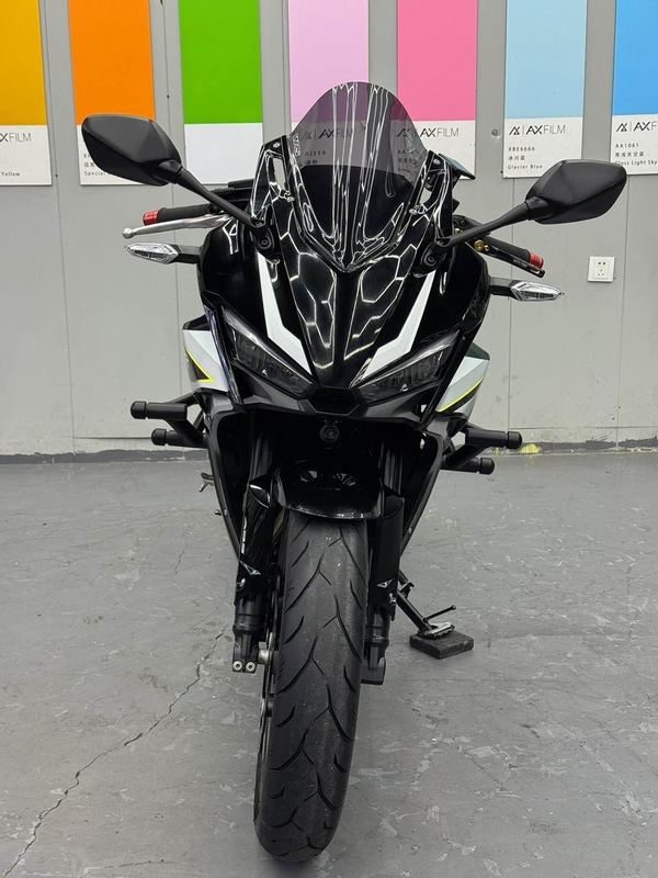 二手本田CBR400R