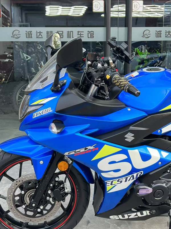 二手豪爵铃木GSX250R