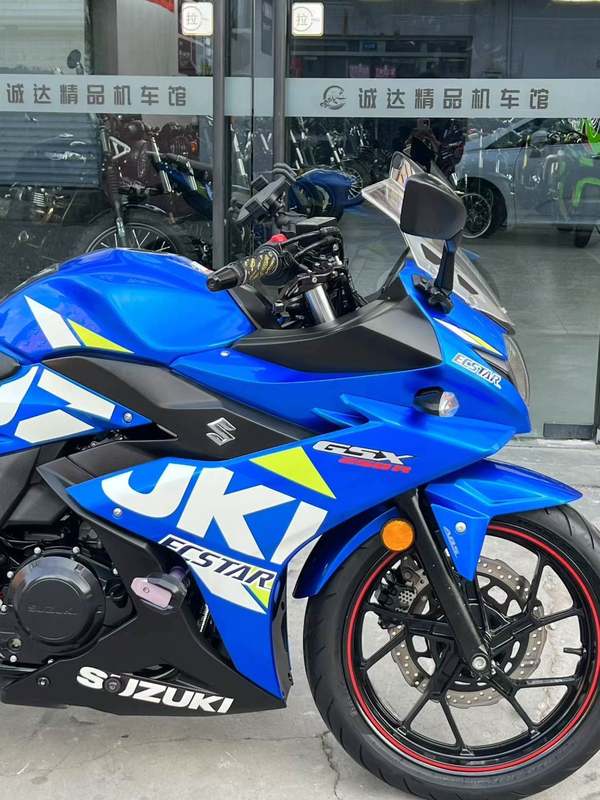 二手豪爵铃木GSX250R