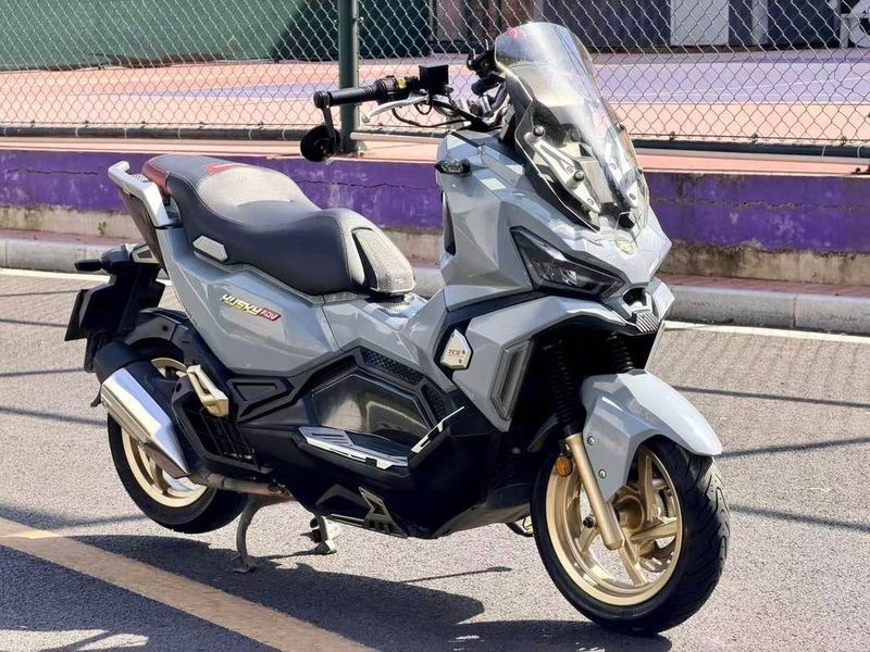 二手三阳哈士奇 Husky ADV150