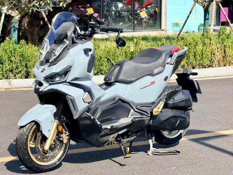 二手三阳哈士奇 Husky ADV150