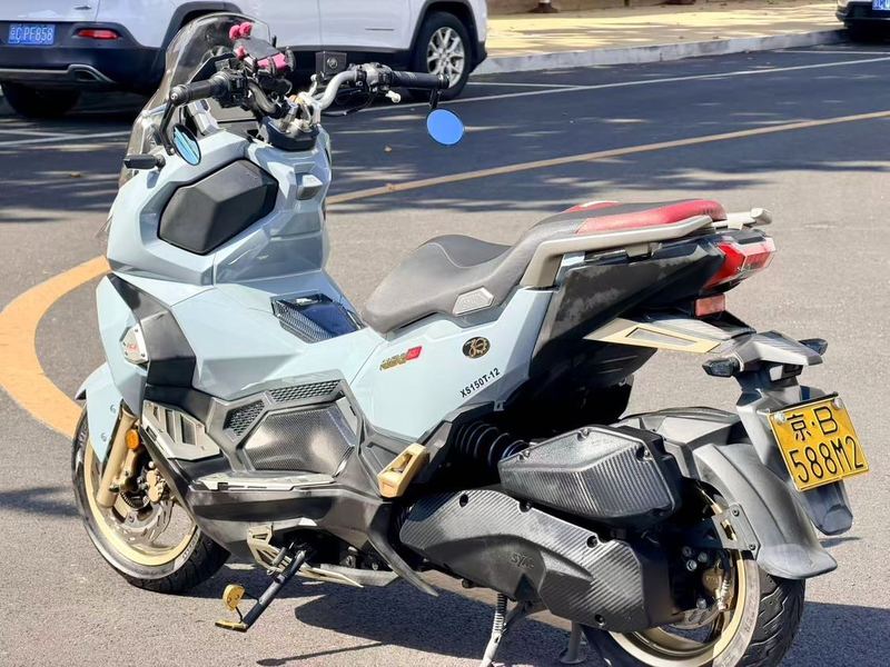 二手三阳哈士奇 Husky ADV150