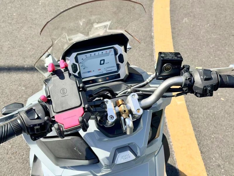 二手三阳哈士奇 Husky ADV150