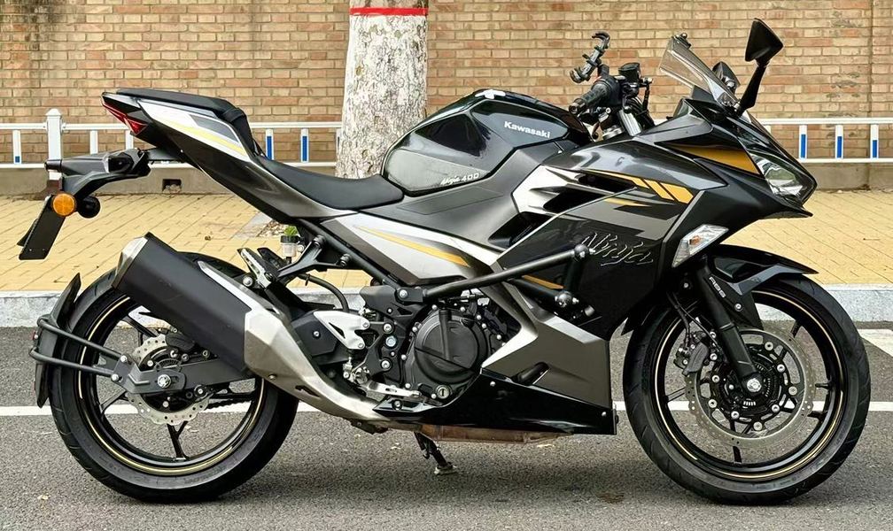 二手川崎Ninja 400