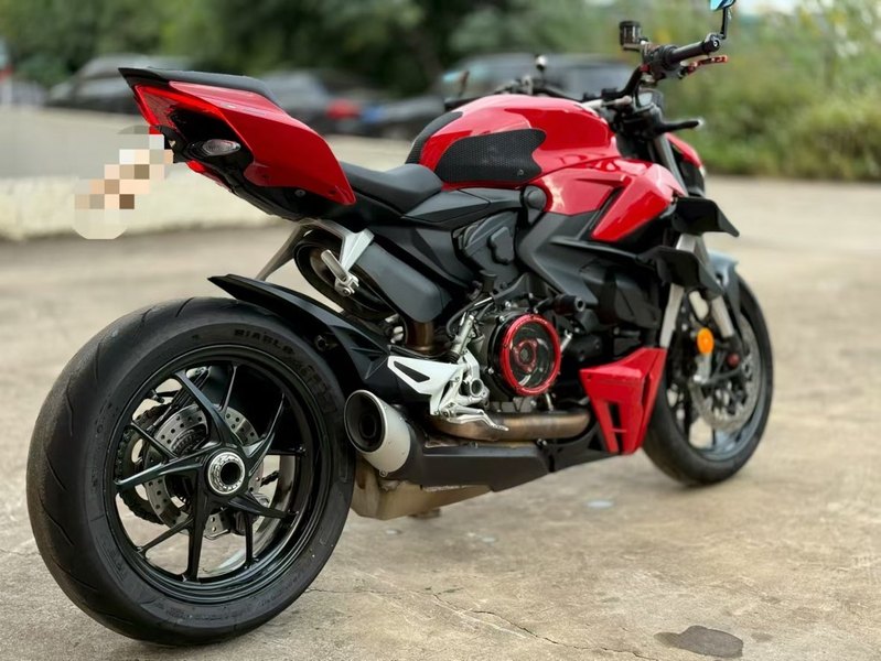 二手杜卡迪Street Fighter V2