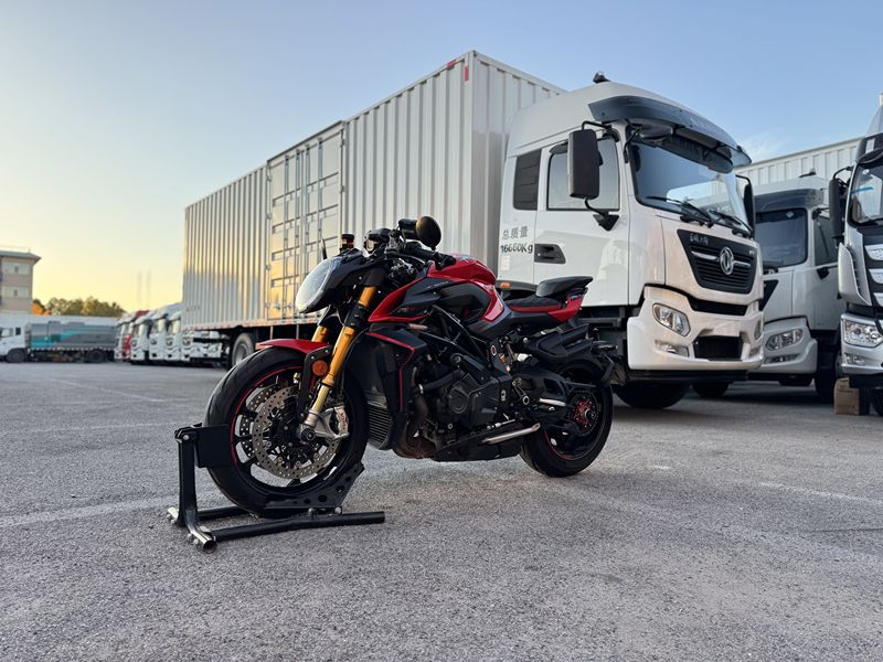 二手奥古斯塔Rush 1000