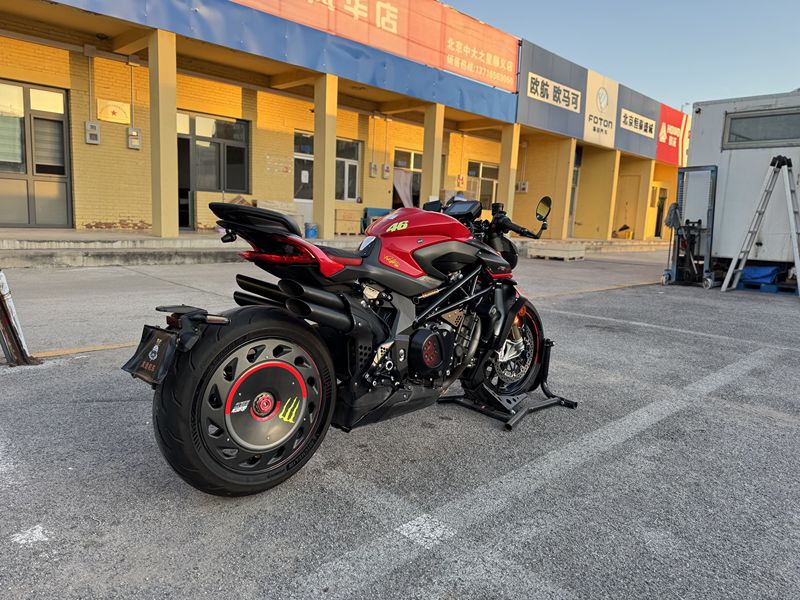 二手奥古斯塔Rush 1000