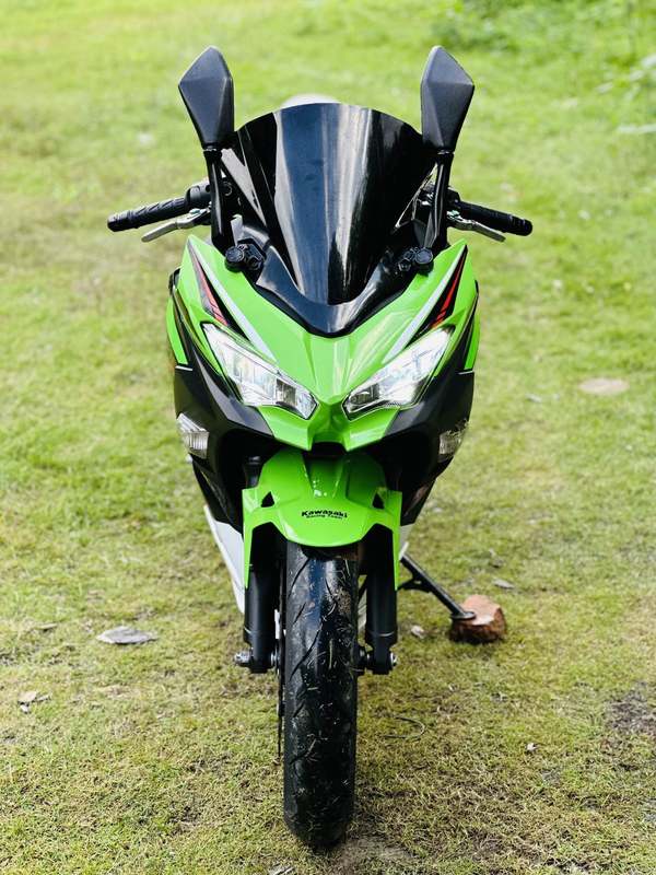 二手川崎Ninja 400