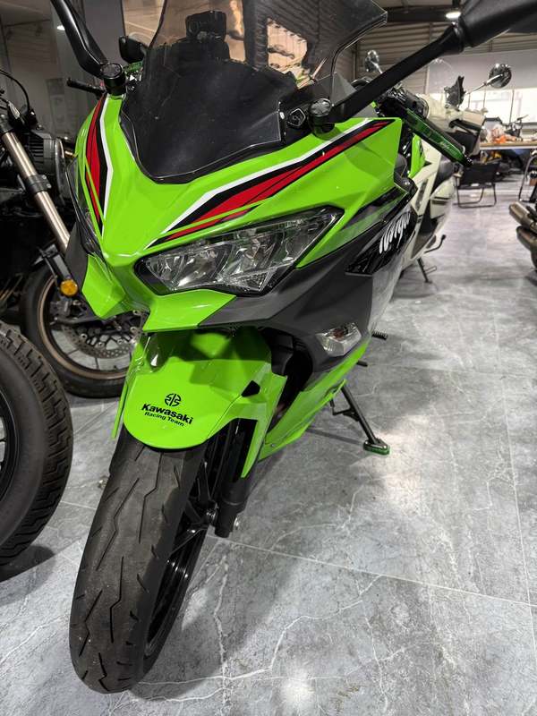 二手川崎Ninja 400