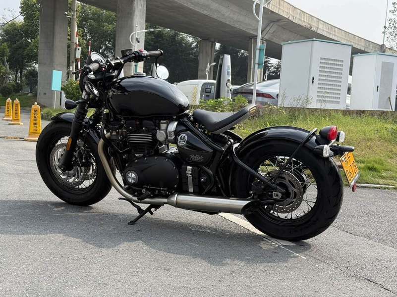 二手凯旋Bonneville Bobber