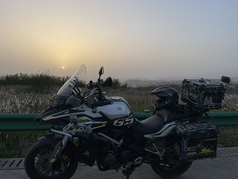 二手贝纳利金鹏 TRK502