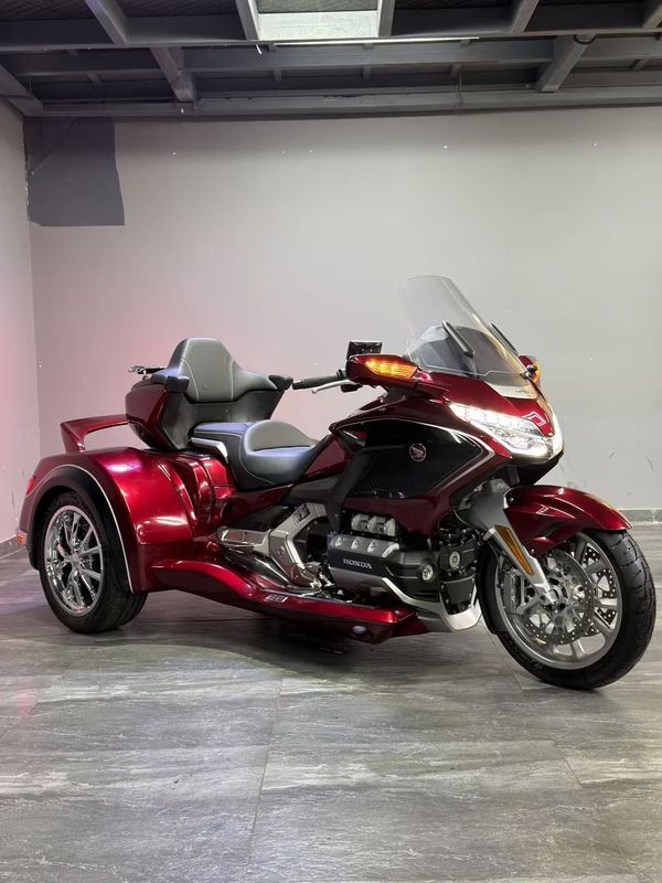 二手本田金翼正三轮