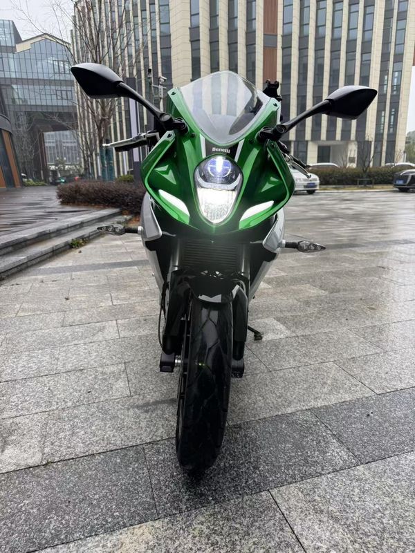 二手贝纳利龙卷风 Tornado 252R