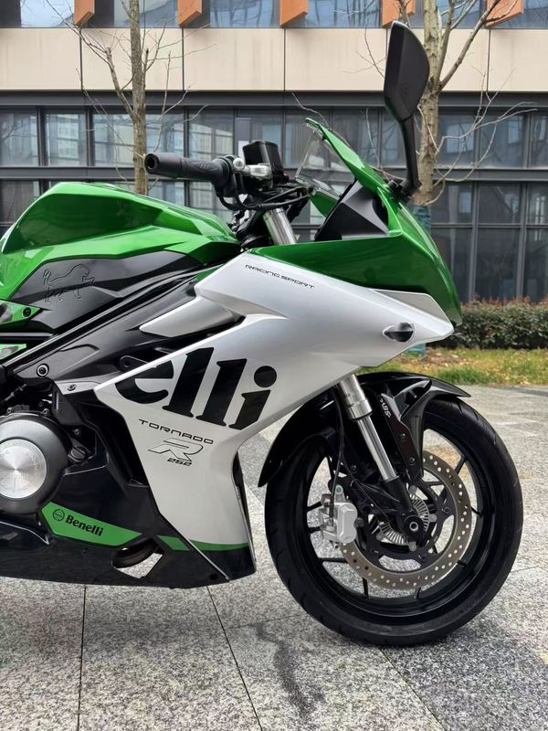 二手贝纳利龙卷风 Tornado 252R