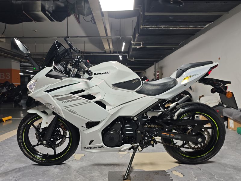 二手川崎Ninja 400