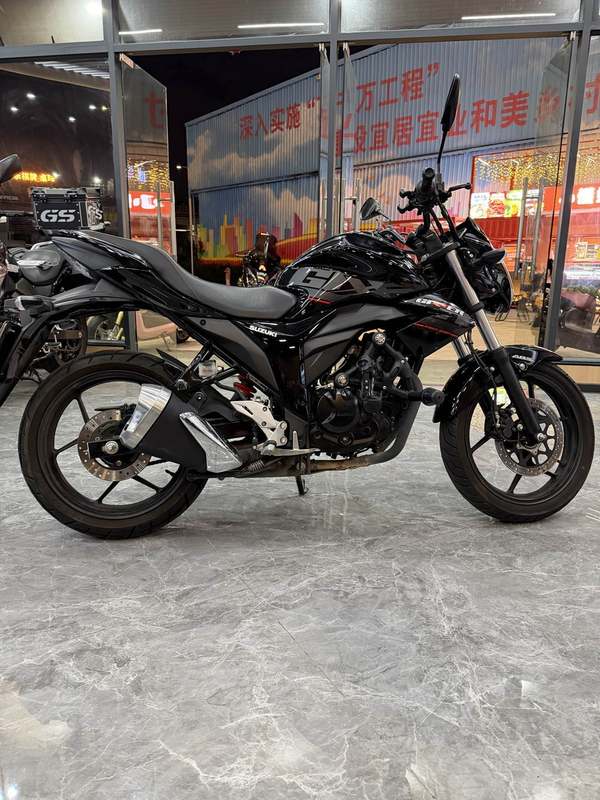 二手济南铃木极客飒 Gixxer 155 NK
