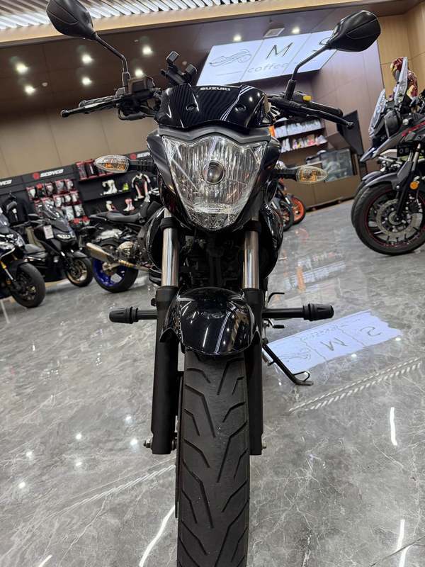 二手济南铃木极客飒 Gixxer 155 NK