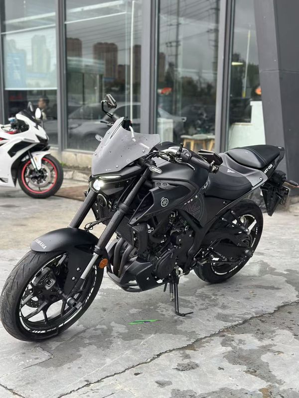 二手雅马哈MT-03