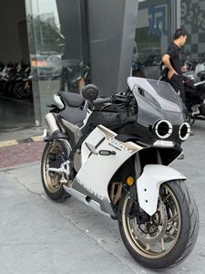 二手春风500SR VOOM