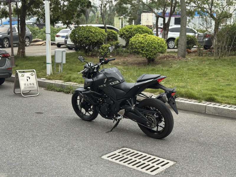 二手雅马哈MT-03