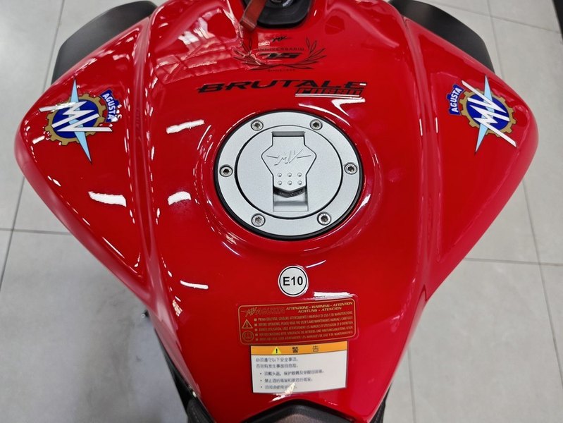 二手奥古斯塔Brutale 800