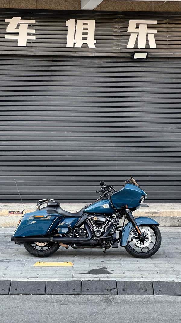 二手哈雷戴维森公路滑翔 Road Glide