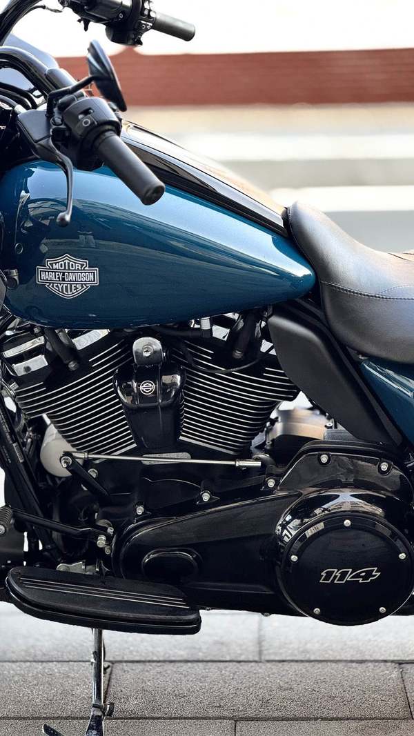 二手哈雷戴维森公路滑翔 Road Glide