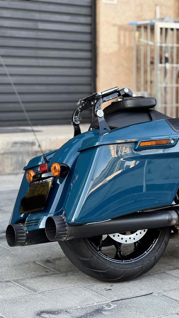 二手哈雷戴维森公路滑翔 Road Glide