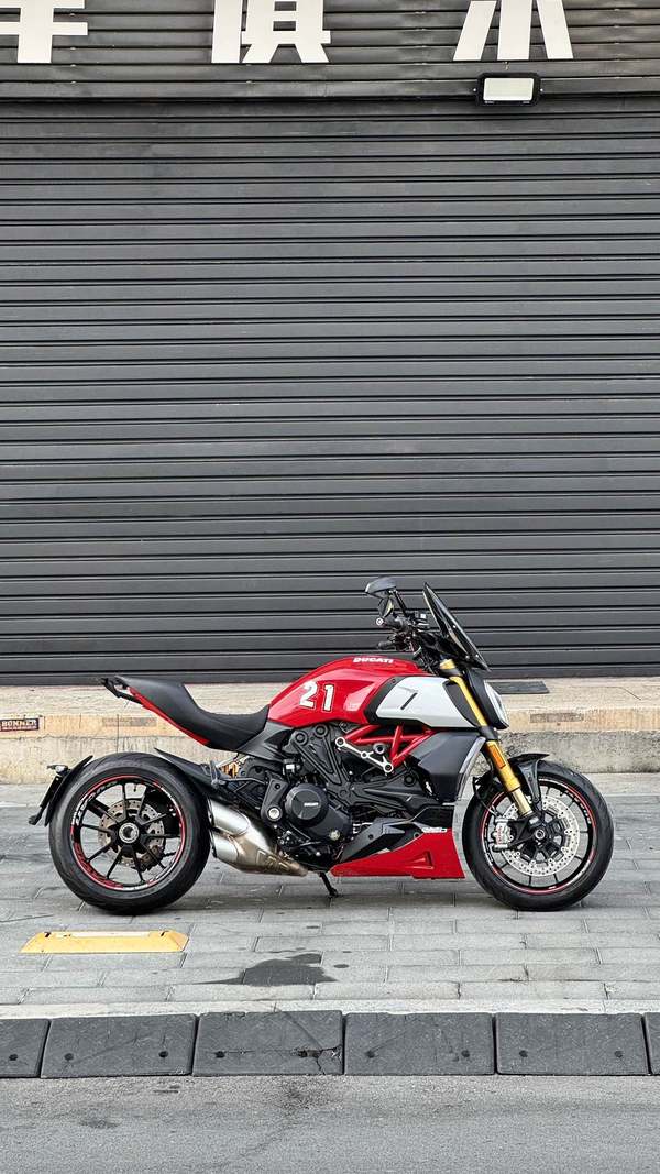 二手杜卡迪Diavel 