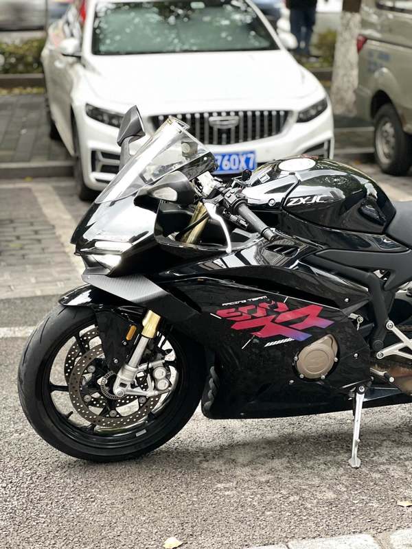 二手张雪机车500RR