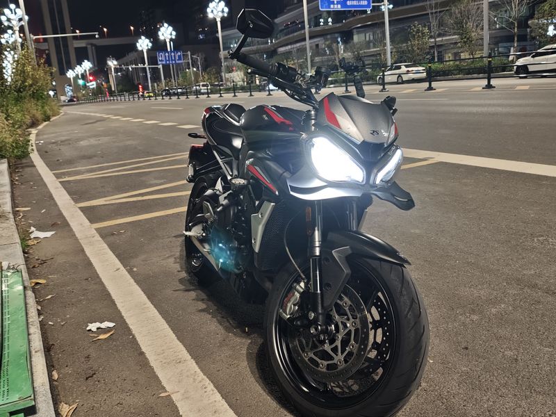 二手凯旋Street Triple 765